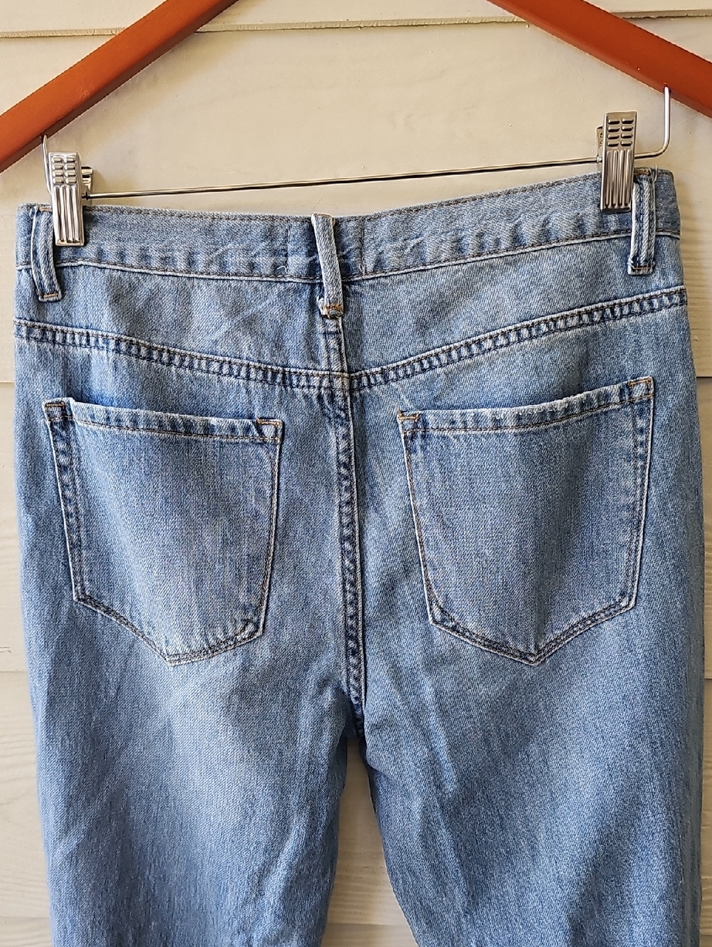Insane Gene Distressed Boyfriend Jeans Light Wash Size 5/26 Raw Hem - Picture 8 of 11